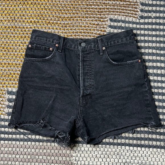 Grlfrnd Super High Rise Vintage Cut Off Highland Wash. Size 28 - Picture 3 of 16